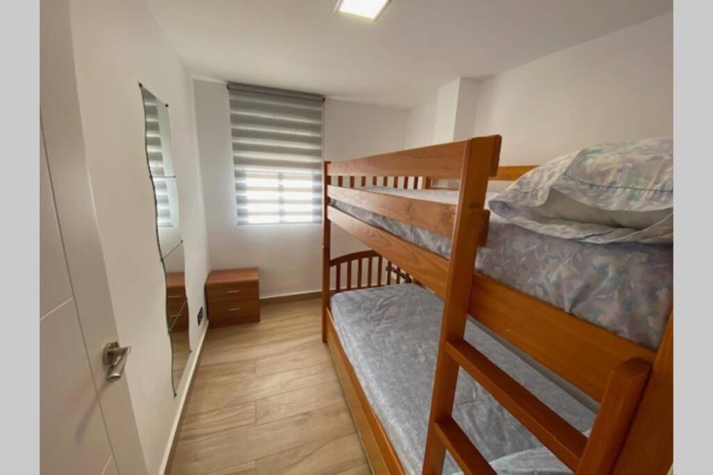 Magnifico Apartamento Con Vistas Al Mar, 1ª Linea Альмуньєкар Екстер'єр фото