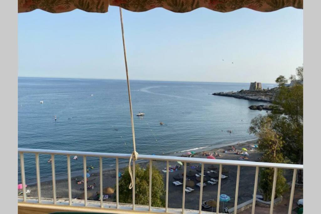Magnifico Apartamento Con Vistas Al Mar, 1ª Linea Альмуньєкар Екстер'єр фото